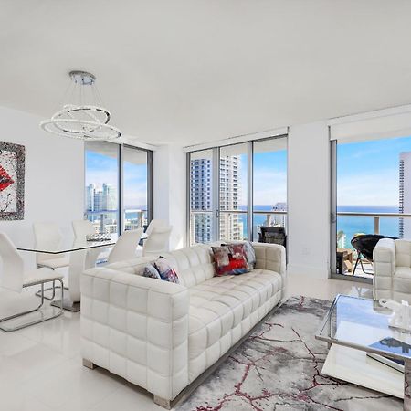 Resort-Style Living With Direct Ocean Views - 3Br Beauty Hallandale Beach Exterior photo